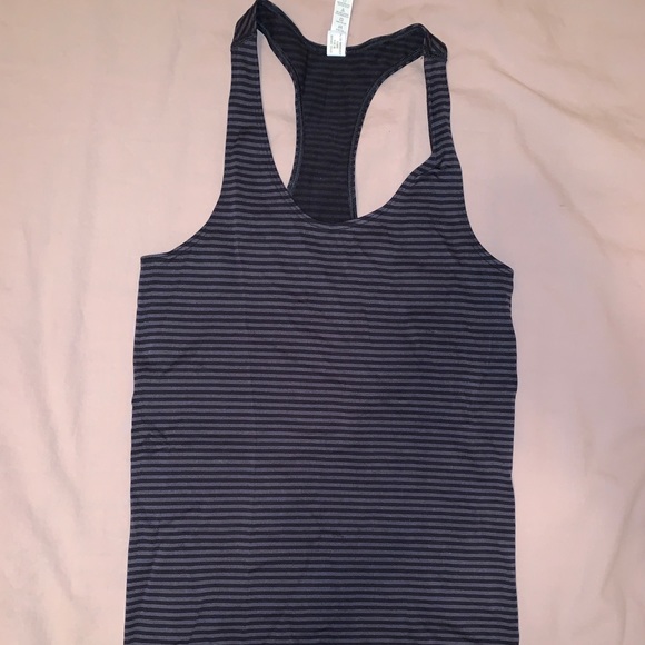 Under Armour tank top - Picture 1 of 4